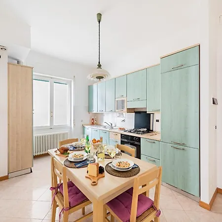 I Fiori 3-16 By Wonderful Italy Apartment *